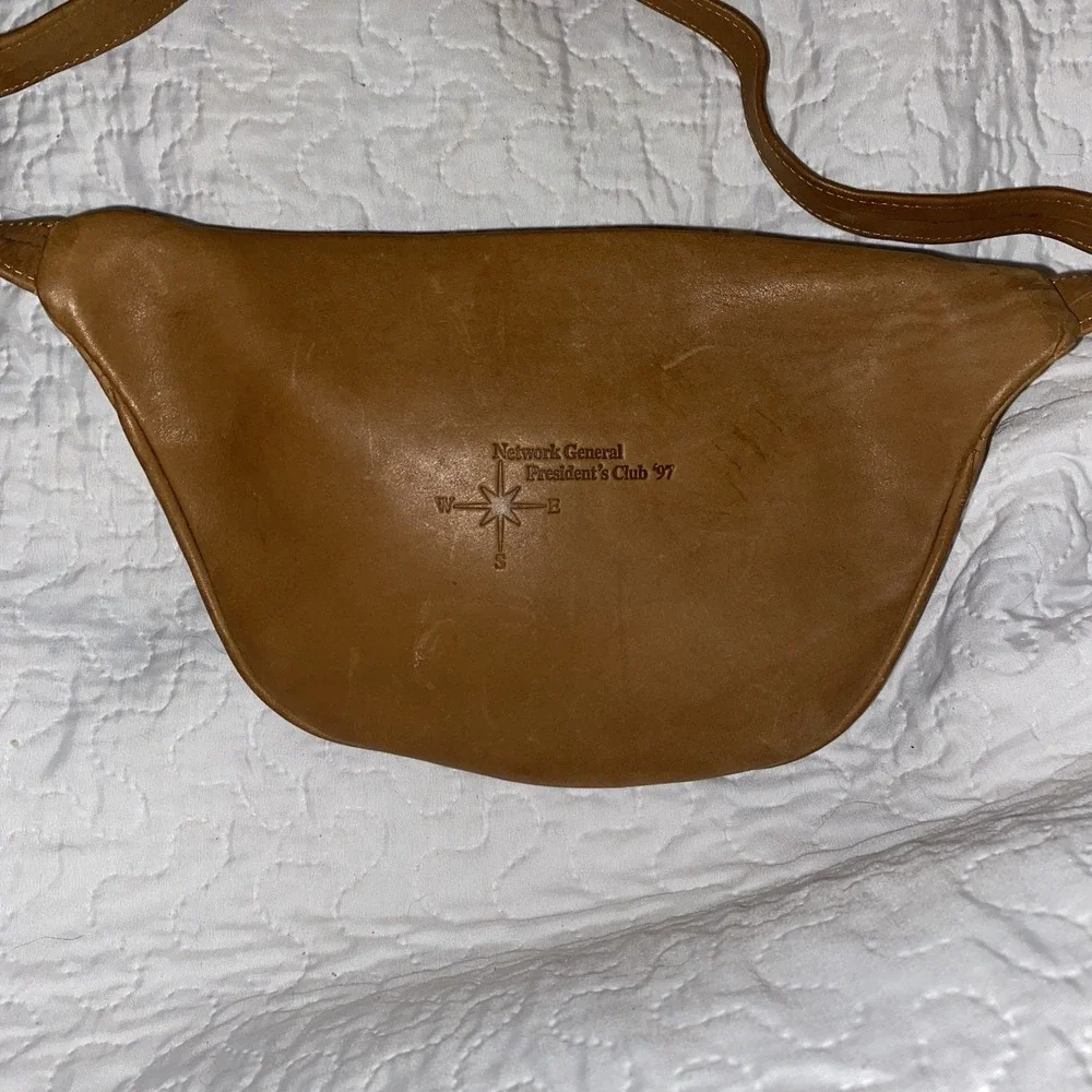 Network General President's Club '97 Brown Leather Hiking Waist Pack Zip Pockets